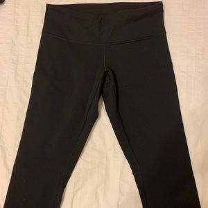 Lululemon crop wunder under leggings